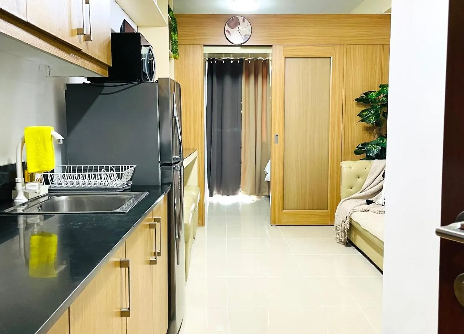 Cozy Staycation Near Naia And Moa By Aiza Manila 0*,