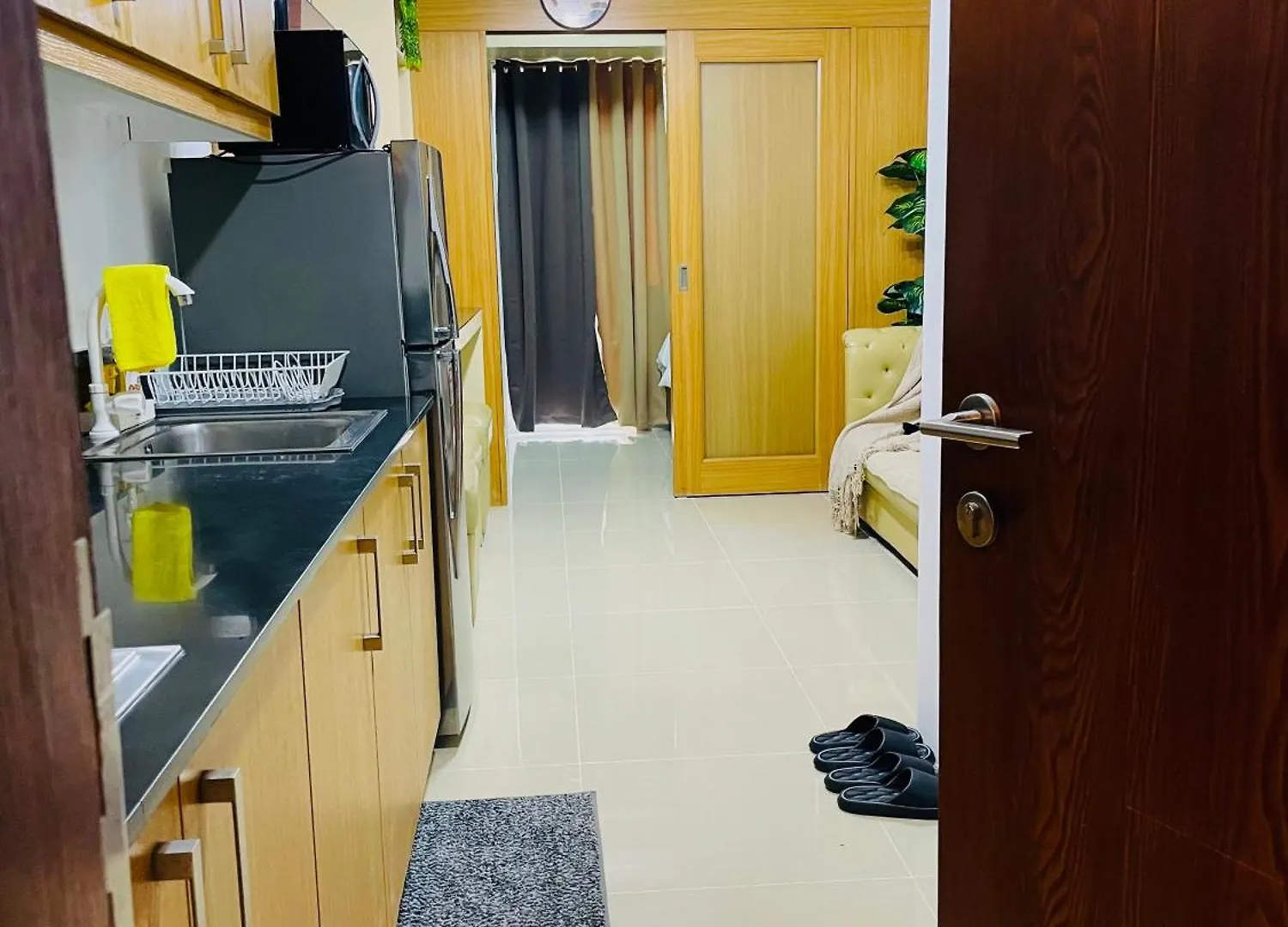 Cozy Staycation Near Naia And Moa By Aiza Manila Apartment